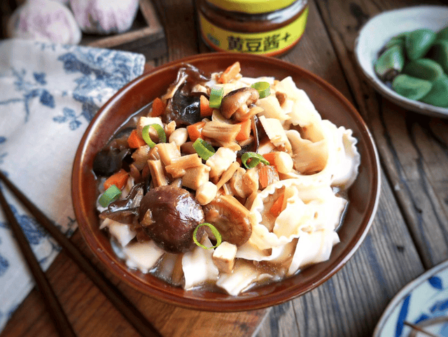 臘八節不只吃粥，是全國人民的 “美食狂歡”