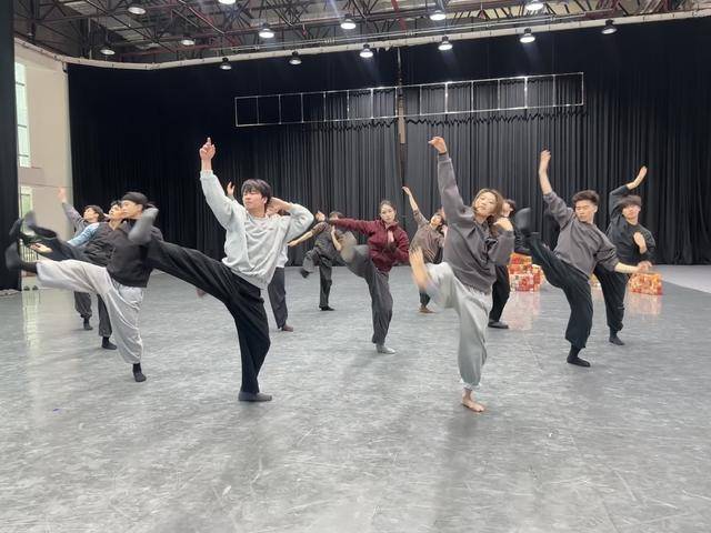 專訪 | 成為300次“葉問”之後，常宏基以舞蹈劇場《生命之旅》解鎖新身份