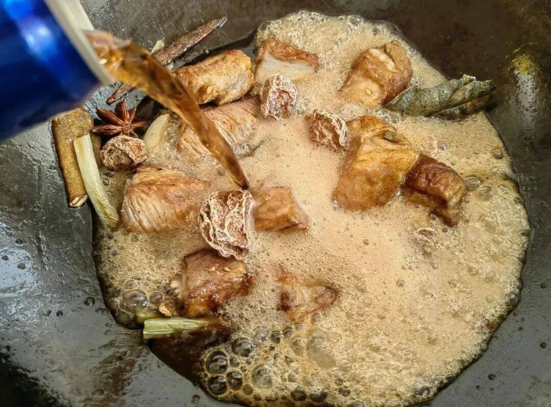 提前收藏！年夜飯巨好吃的排骨做法，酸酸甜甜超級香！