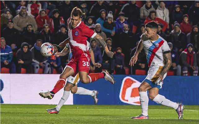 原創阿甲：拉普拉塔大學生vs科爾多瓦中央SDE，誰能延續強勢狀態？