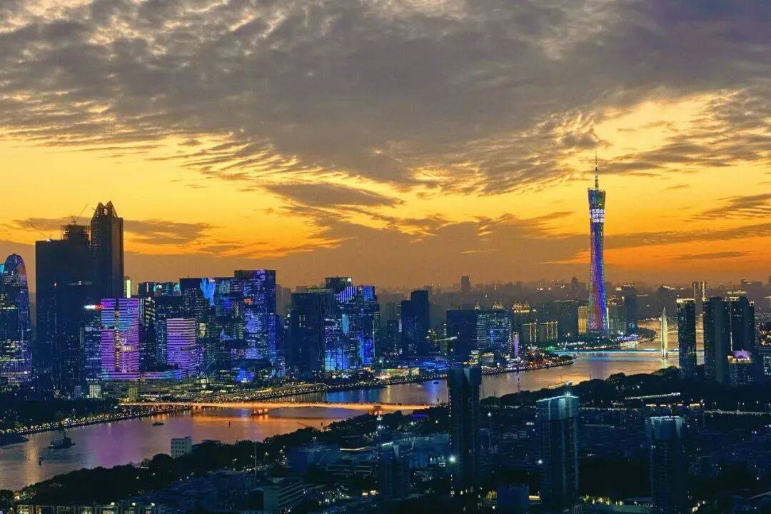 為什麼，越來越多房產大V，搬來廣州金融城？
