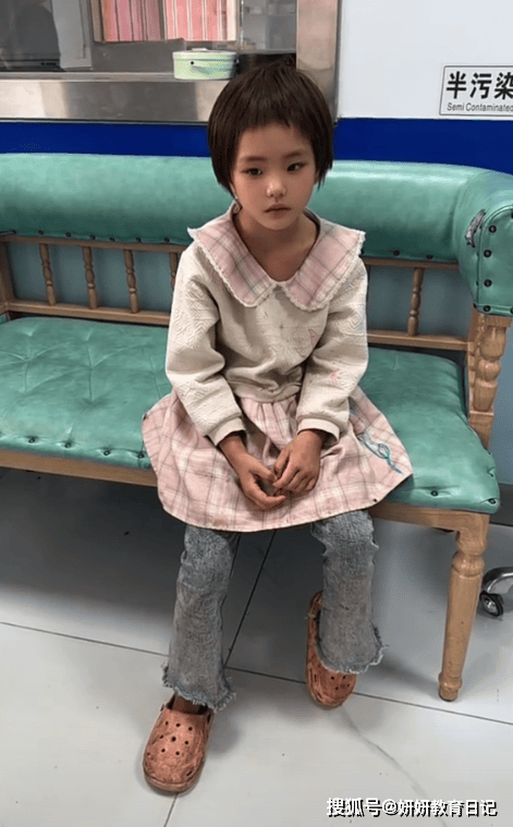 “窮加上美貌，就是災難”，農村小學女生相貌驚豔，網友卻不看好