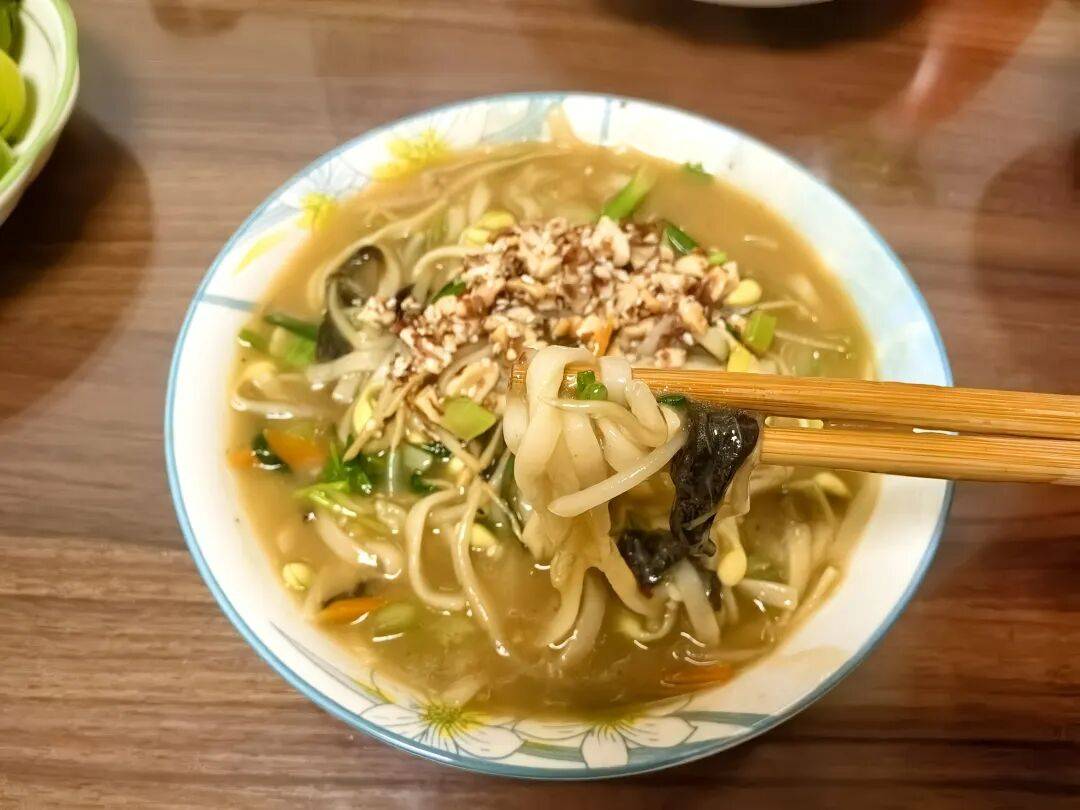 老家河南：最適合老鄉們秋天吃的美食，非它莫屬，給肉都不換，而且寓意還特別好！